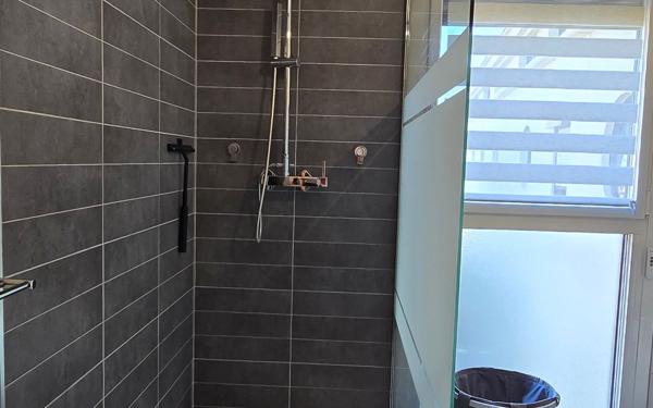 Appartement à vendre    4 pièces • 118 m2 Nîmes