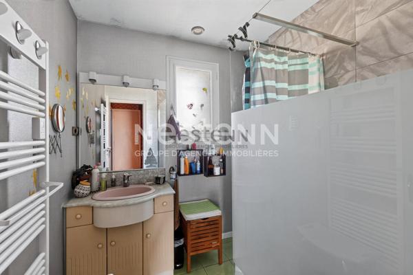 A vendre : Maison familiale avec sous sol LAMBALLE CENTRE VILLE