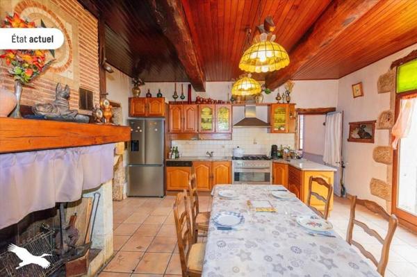 Maison 184 939 € Bonas 8 p 214 m² DPE F