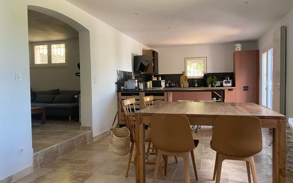 Maison à vendre    3 pièces • 90 m2 Signes