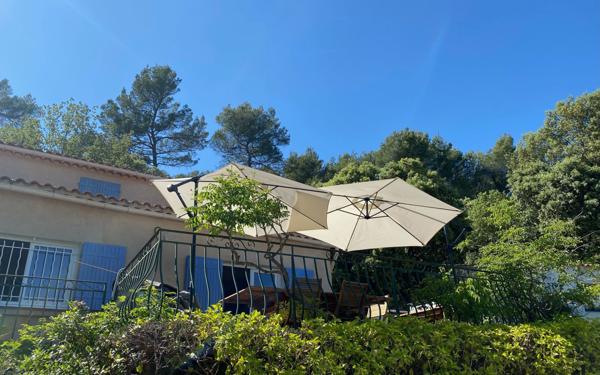 Maison à vendre    3 pièces • 90 m2 Signes