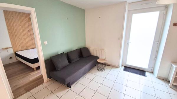 Quimper (29000) Un appartement de deux pièces principales entièrement rénové de 42 m²