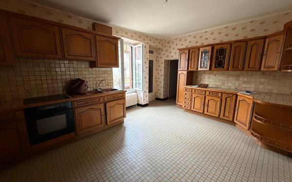 Maison à vendre    3 pièces •  La Celle