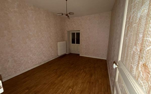 Maison à vendre    3 pièces •  La Celle