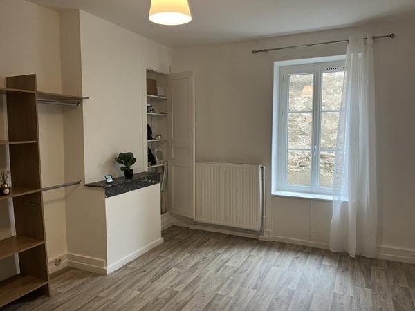 Appartement à vendre 43 000 € Vierzon 2 p 55 m² DPE E