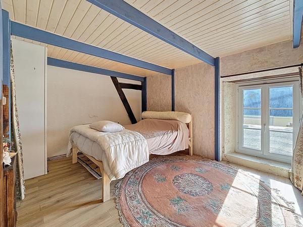 Maison 5 pièces avec garage proche Esternay