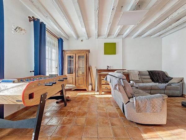 Maison 5 pièces avec garage proche Esternay