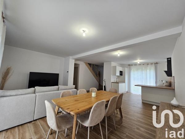 Maison à vendre 6 pièces 123 m² Montfort-le-Gesnois
