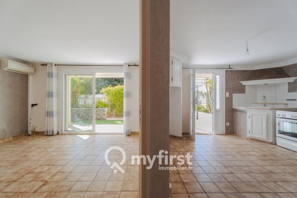 Toulon (83100) Charme des années 20, ambiance voyage… et un potentiel à révéler en plein cœur de Toulon