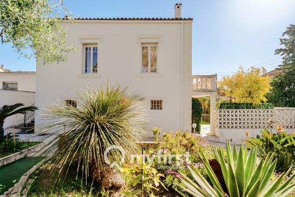 Toulon (83100) Charme des années 20, ambiance voyage… et un potentiel à révéler en plein cœur de Toulon