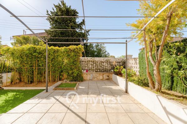 Toulon (83100) Charme des années 20, ambiance voyage… et un potentiel à révéler en plein cœur de Toulon