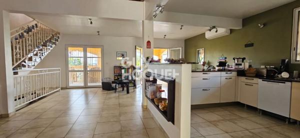 Villa Remire Montjoly 6 pièce(s) 266 m2