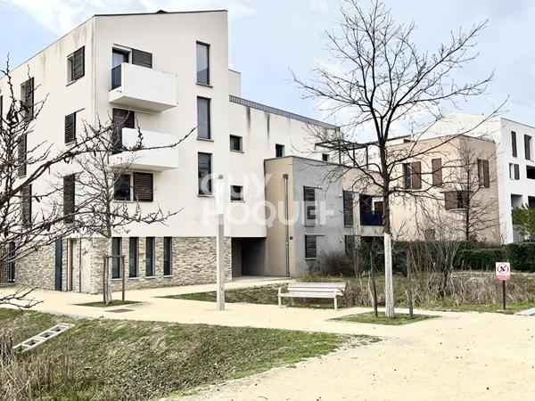 Centre ville : T4 85m² + terrasse 60m2 + box + parking
