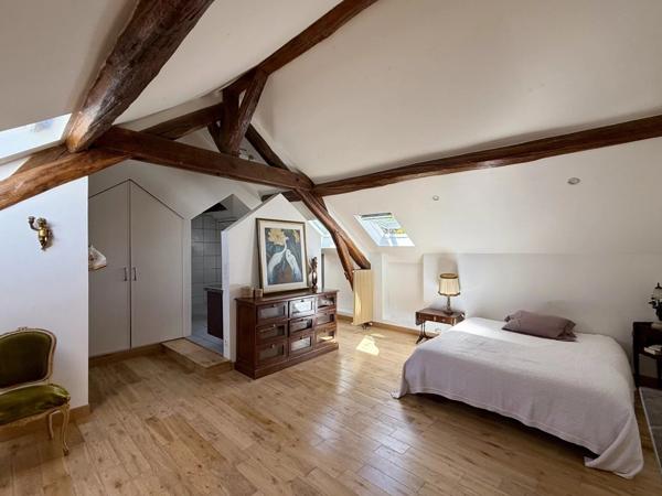 Vente Maison 8 pièces 265 m2 à Dammarie-les-Lys