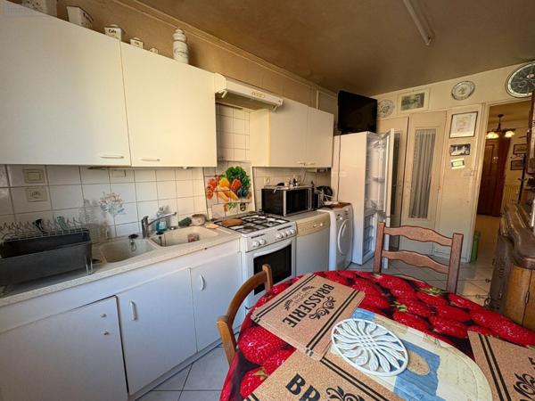 Appartement à vendre à Eu en Seine-Maritime (76260), ref : 76041/167