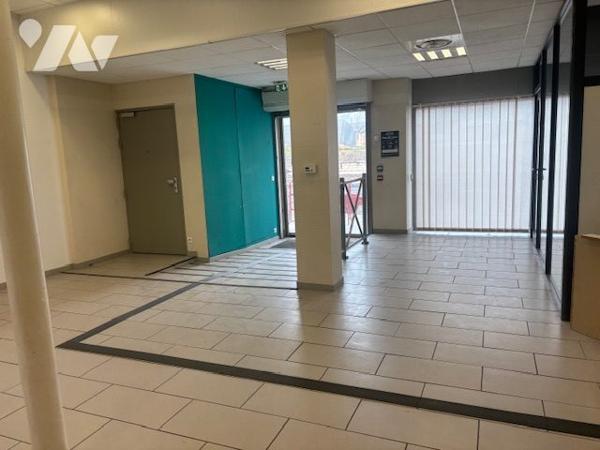 Local commercial de 110m²