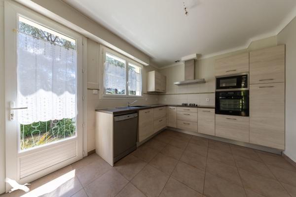 Maison à vendre 227 900 € Les Clouzeaux 4 p 86 m² DPE E