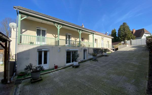 Maison à vendre    5 pièces •  Couzeix