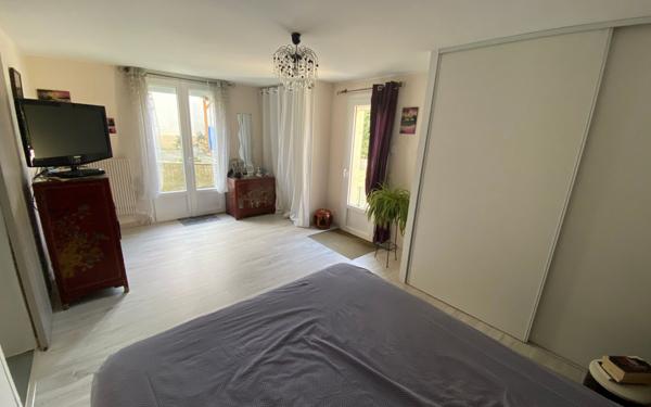 Maison à vendre    5 pièces •  Couzeix