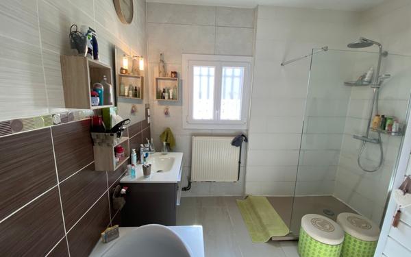 Maison à vendre    5 pièces •  Couzeix