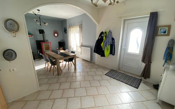 Maison à vendre    5 pièces •  Couzeix