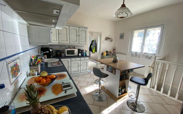 Maison à vendre    5 pièces •  Couzeix