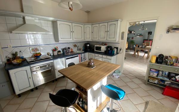 Maison à vendre    5 pièces •  Couzeix