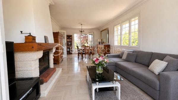 Villa de 228 m²