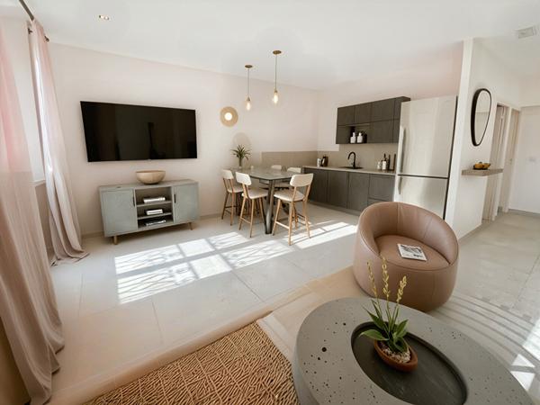 Cannes proche "Banane" 3 pièces rénové, calme faibles charges