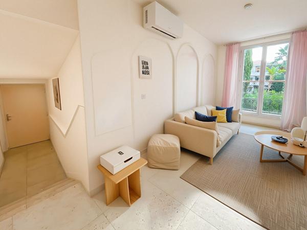 Cannes proche "Banane" 3 pièces rénové, calme faibles charges