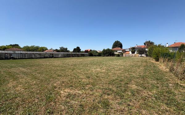 Terrain à vendre