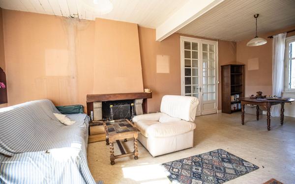 Maison à vendre    7 pièces •  Oradour-sur-Vayres