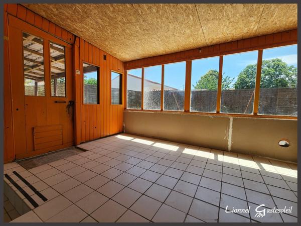 Maison à vendre 4 chambres avec jardin, parking sur la commune de Pineuilh proche de Sainte Foy la Grande (33)