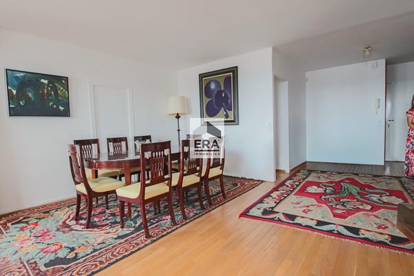 Appartement Paris 4 pièce(s) 124 m2