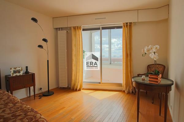 Appartement Paris 4 pièce(s) 124 m2