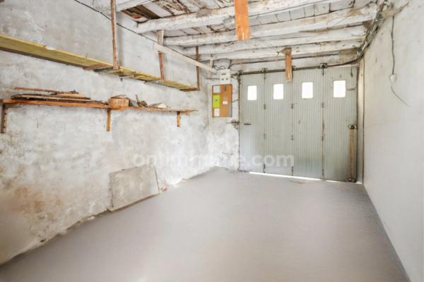 Maison de centre bourg - 116 m² - 6 Pièces - 4 chambres - Garage - Terrasse et Jardin - Terrain Non attenant 455m² - MAGNAC LAVAL