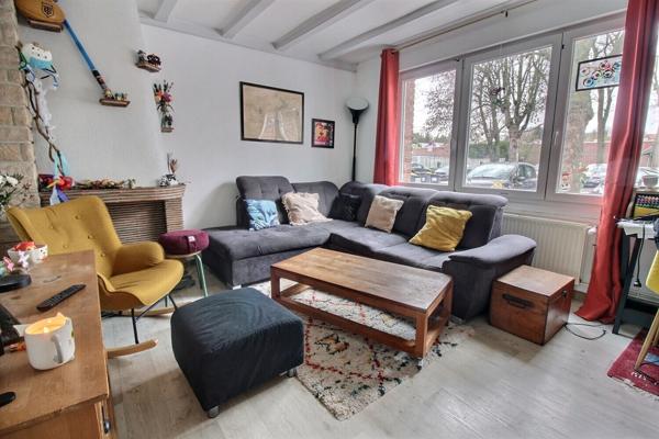 ARMENTIERES CENTRE : MAISON 4 CHAMBRES / BUREAU / JARDIN / GARAGE