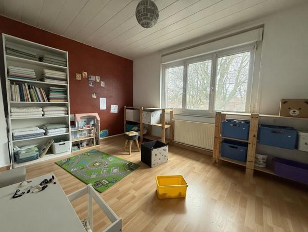 ARMENTIERES CENTRE : MAISON 4 CHAMBRES / BUREAU / JARDIN / GARAGE