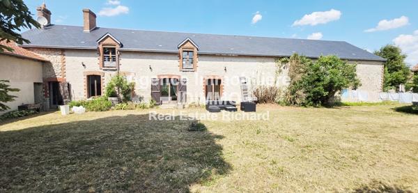 A VENDRE grand Corps de Ferme au Calme Absolu - CORBEILLES EN GATINAIS 45490 Corbeilles (45490)