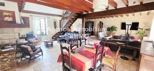 A VENDRE grand Corps de Ferme au Calme Absolu - CORBEILLES EN GATINAIS 45490 Corbeilles (45490)