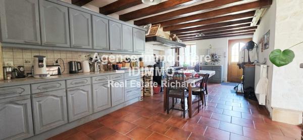 A VENDRE grand Corps de Ferme au Calme Absolu - CORBEILLES EN GATINAIS 45490 Corbeilles (45490)