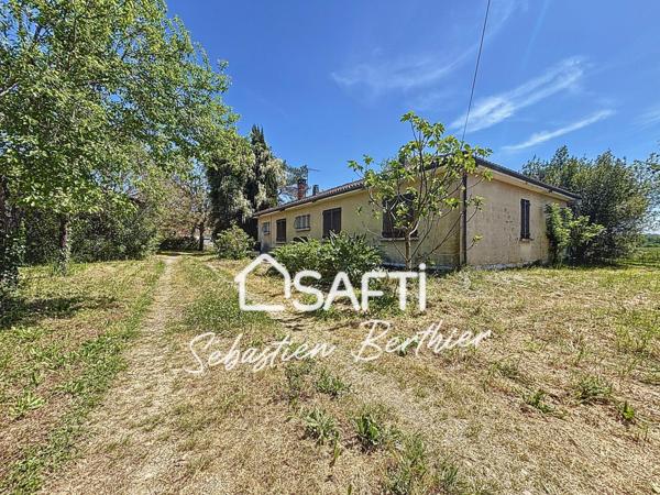 Maison plain-pied avec grand terrain, dépendances et DPE performant (classe C)