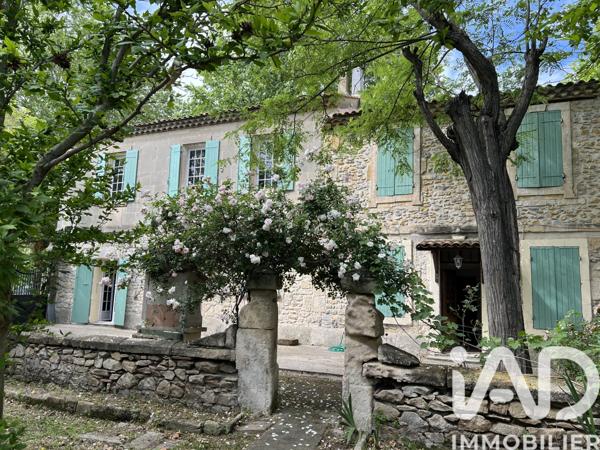 Maison à vendre 7 pièces 150 m² Arles
