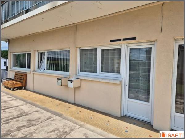 Appartement F2, 28m2, avec terrasse extérieure