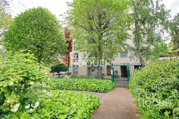 CHAVILLE 2 pièces de 42 m2 avec balcon et vue dégagée