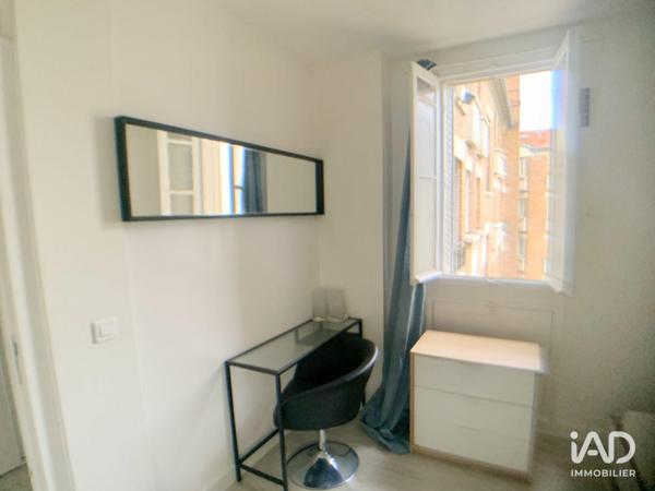 Location appartement 2 pièces 29 m² Courbevoie