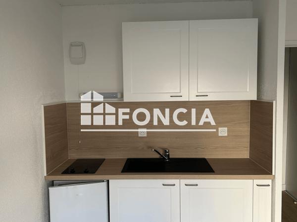 Location Studio 21.4 m² - 11 RUE BRESSIGNY Angers 49000