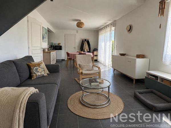 À LOUER - Maison 81 m² - 3 chambres, jardin et garage - AURAY