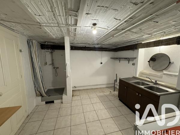 Maison à vendre 8 pièces 218 m² Montceau-les-Mines