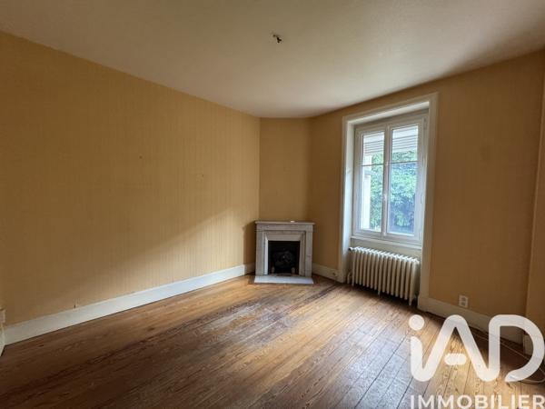 Maison à vendre 8 pièces 218 m² Montceau-les-Mines